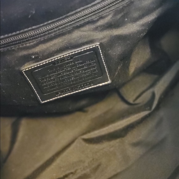 💜COACH HERITAGE STRIPE BOSTON. 💜. BLK/LT Grey TRAVEL BAG - Picture 6 of 12